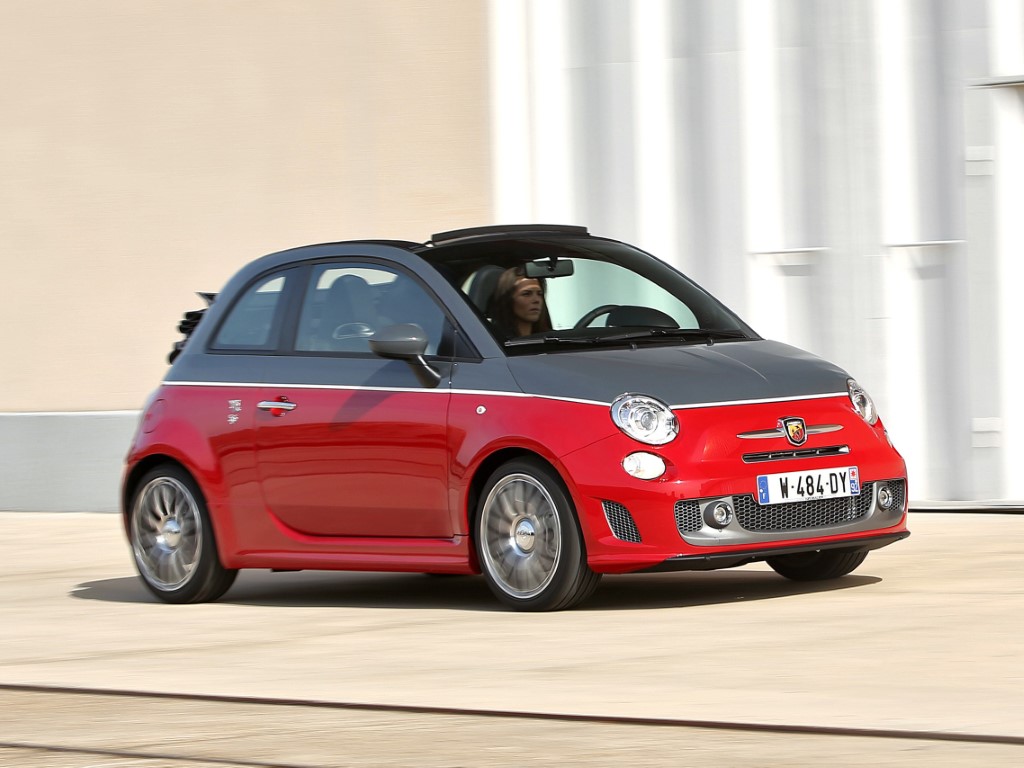 Abarth 595C Convertible 595C Turismo (Automatic)
